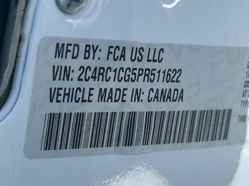 Used 2023 Chrysler Voyager LX FWD image 38