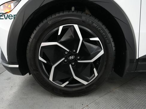 Used 2024 Hyundai Ioniq 5 SEL RWD image 19