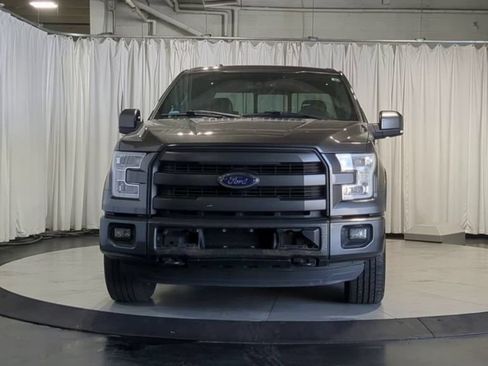 Used 2015 Ford F150 Lariat w/ Equipment Group 502A Luxury AWD/4WD image 4