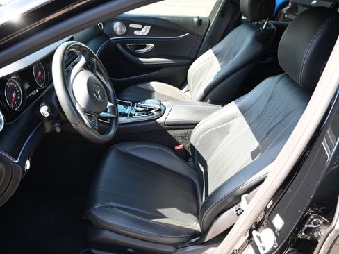 Used 2017 Mercedes-Benz E 300 image 26