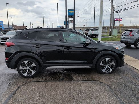 Used 2018 Hyundai Tucson Value image 2