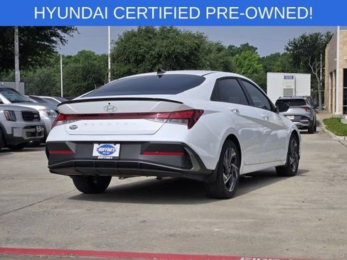Certified 2025 Hyundai Elantra Sport FWD image 8