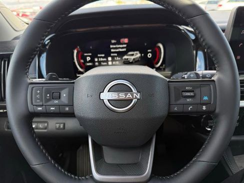 New 2026 Nissan Pathfinder Platinum w/ Accent Package AWD/4WD image 22