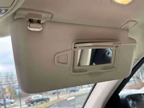 Certified 2022 Mercedes-Benz GLC 300 4MATIC image 28