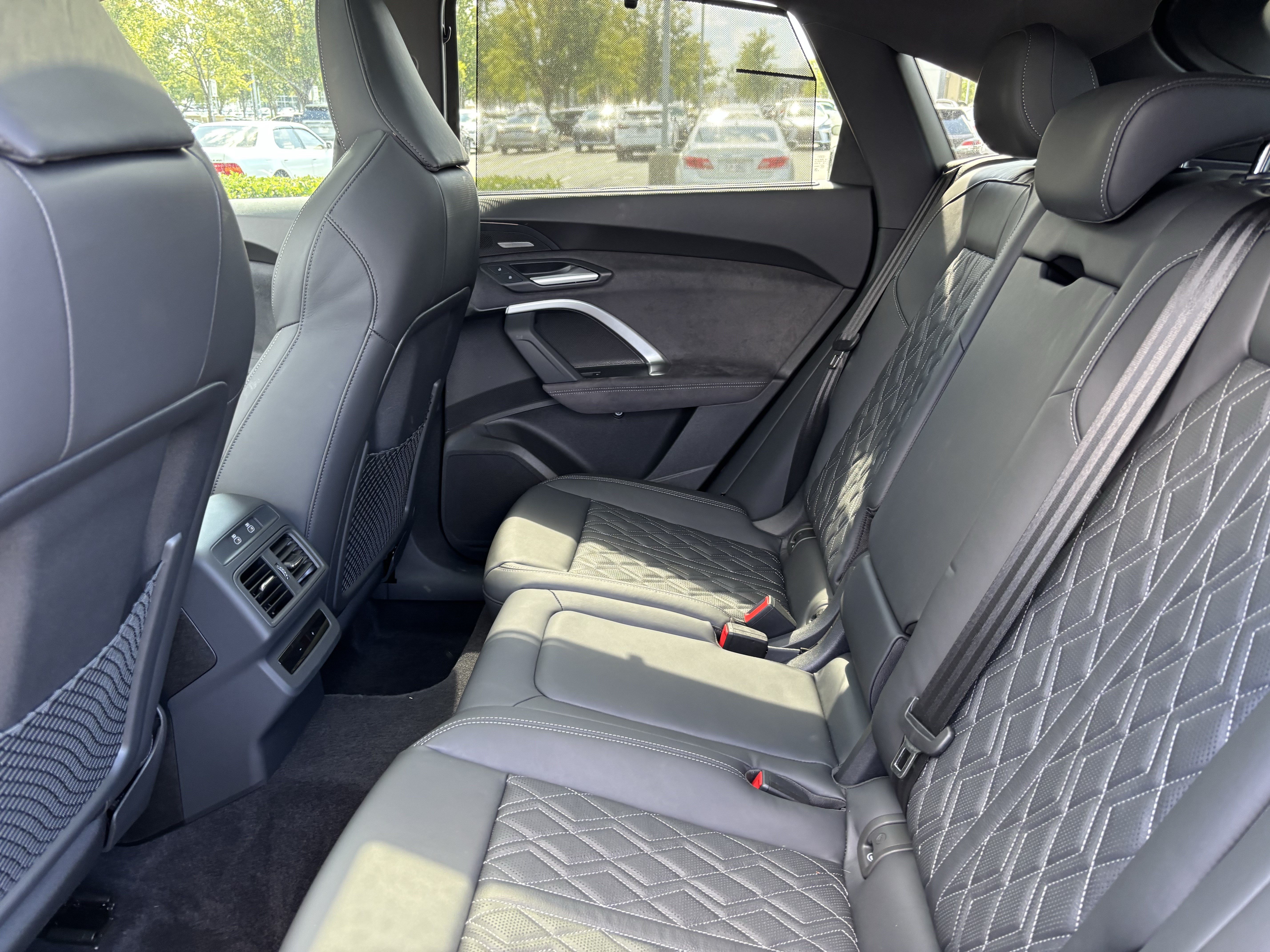 Certified 2026 Audi SQ5 Premium Plus AWD/4WD image 18