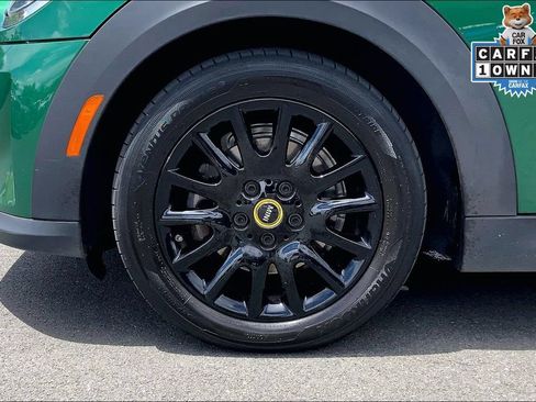 Used 2024 MINI Cooper SE FWD image 9