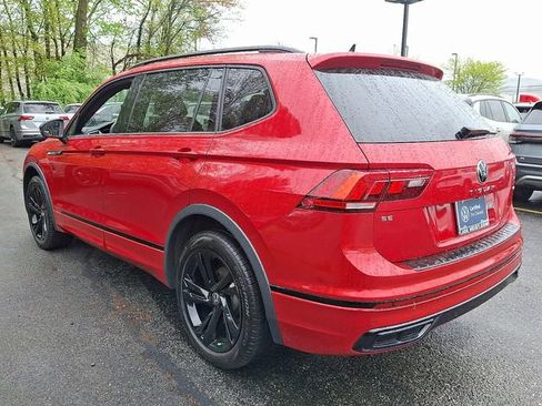 Certified 2024 Volkswagen Tiguan SE R-Line AWD/4WD image 7