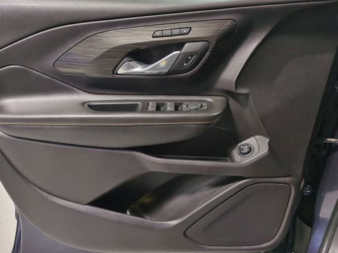 Used 2018 GMC Terrain SLT w/ Preferred Package image 39