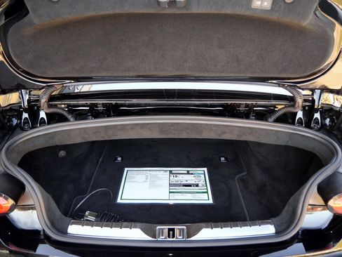 Used 2022 Bentley Continental GT image 19