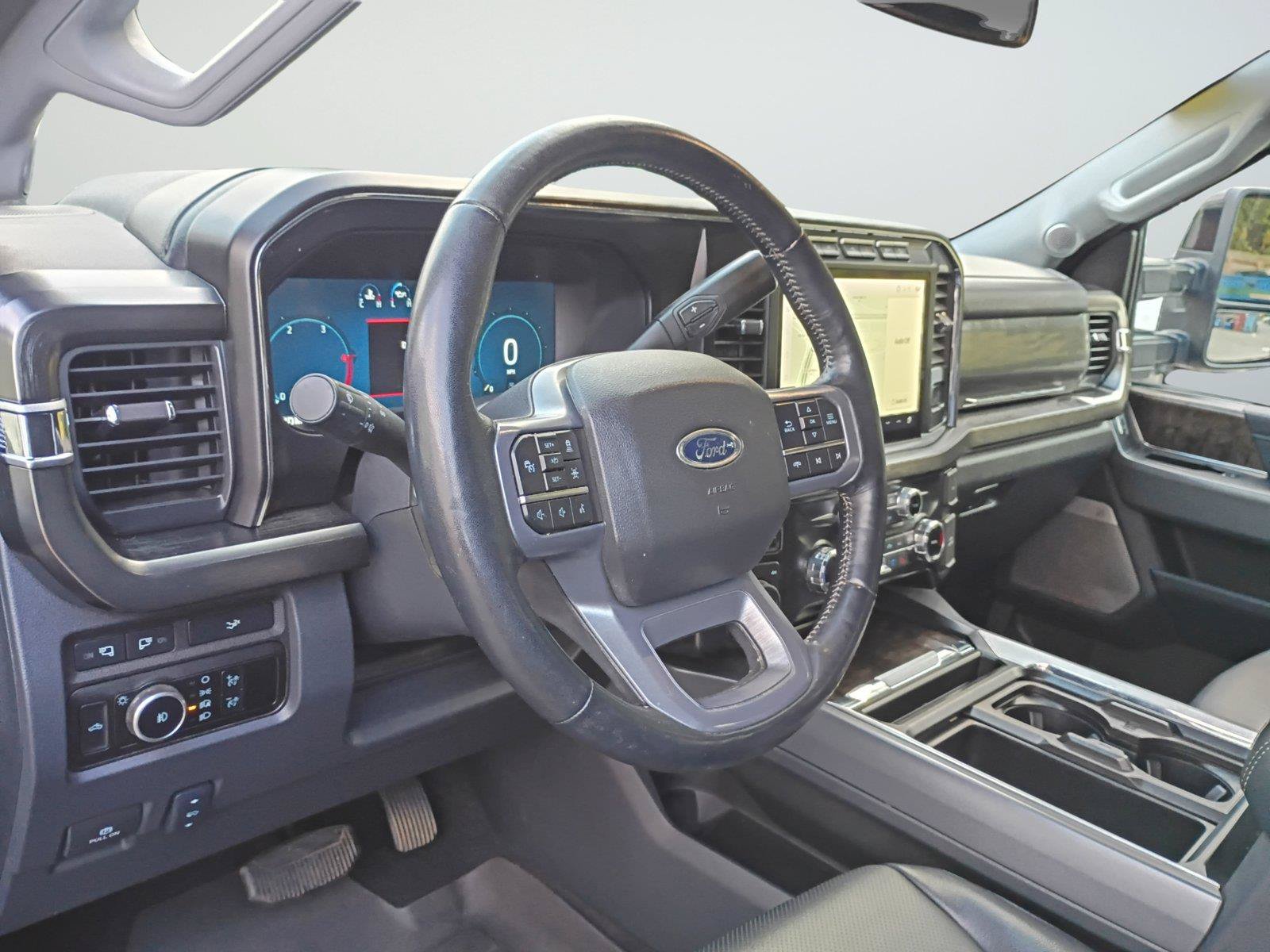 Certified 2024 Ford F250 Lariat w/ Lariat Ultimate Package AWD/4WD image 11