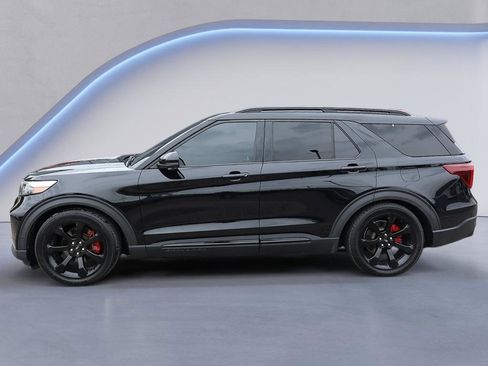Used 2021 Ford Explorer ST w/ Equipment Group 401A AWD/4WD image 3