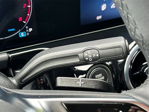 Certified 2025 Mercedes-Benz GLA 250 image 32