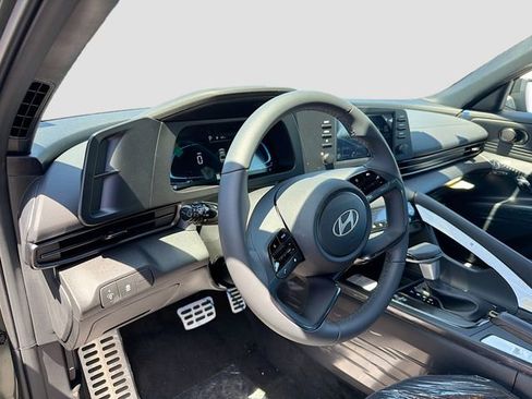 New 2026 Hyundai Elantra Sport FWD image 8