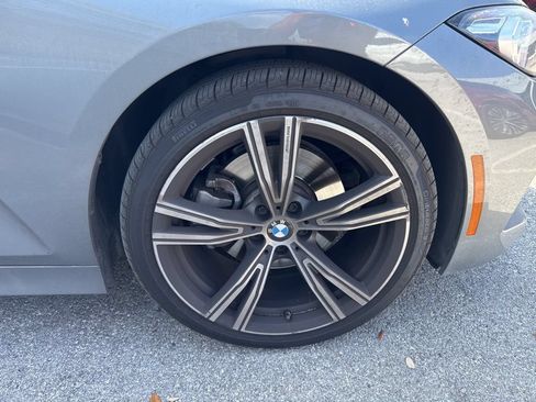 Used 2023 BMW 330i Sedan w/ Premium Package RWD image 3