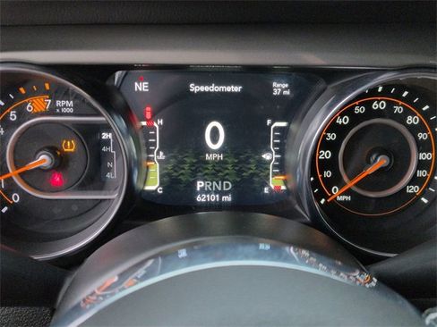 Certified 2022 Jeep Wrangler Unlimited Sahara w/ LED Lighting Group image 17