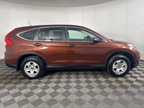 Used 2015 Honda CR-V LX image 2