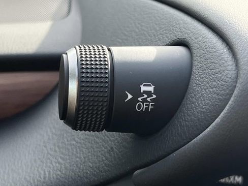 Used 2025 Lexus ES 350 Luxury image 45