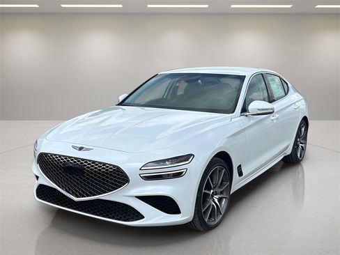 New 2025 Genesis G70 2.5T image 1
