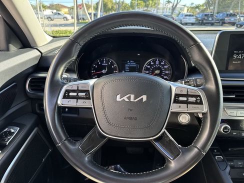 Used 2022 Kia Telluride S image 49