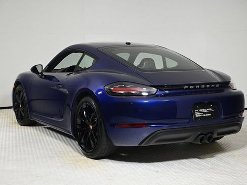Used 2024 Porsche 718 Cayman image 3