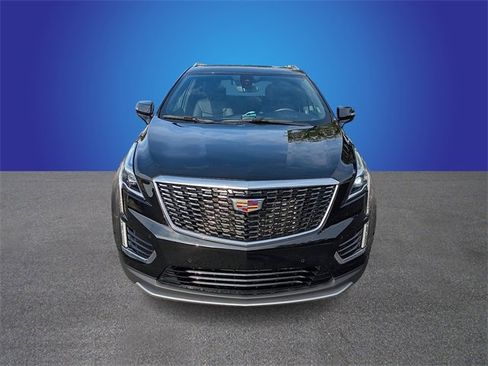Certified 2022 Cadillac XT5 Premium Luxury w/ Technology Package image 8