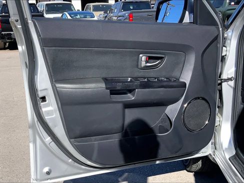 Used 2011 Kia Soul + image 19