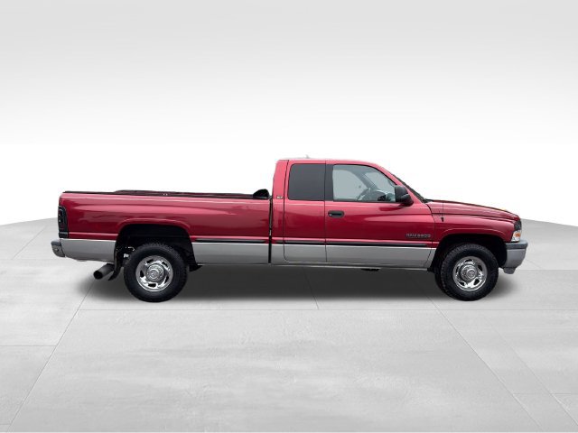Used 1999 Dodge Ram 2500 Truck 2WD Quad Cab image 2