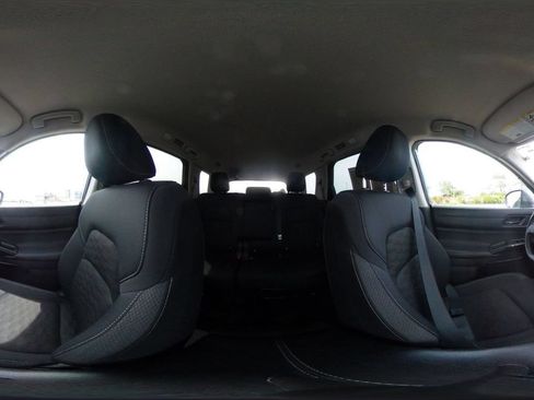 Used 2025 Nissan Pathfinder SV FWD image 36