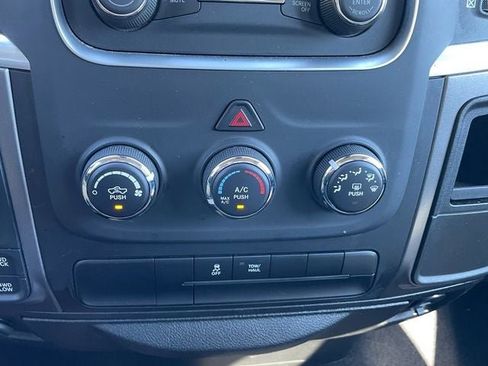 Used 2024 RAM 1500 Classic SLT image 16