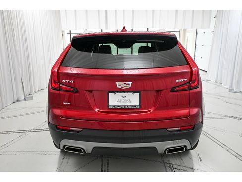 Used 2023 Cadillac XT4 Premium Luxury AWD/4WD image 6