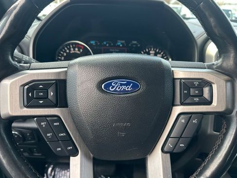 Used 2019 Ford F150 Platinum image 22
