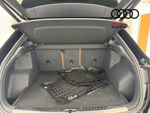 Used 2025 Audi Q3 2.0T Premium w/ Convenience Package AWD/4WD image 16
