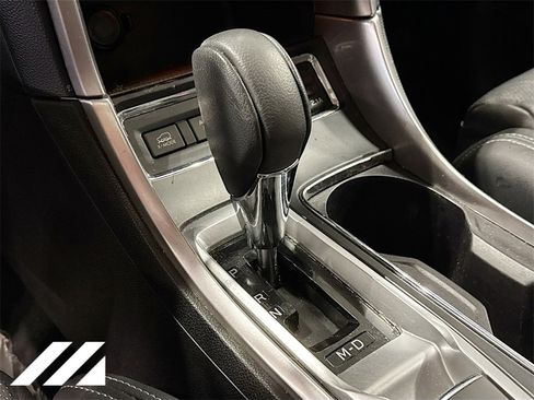 Certified 2022 Subaru Ascent Limited w/ Technology Package image 19