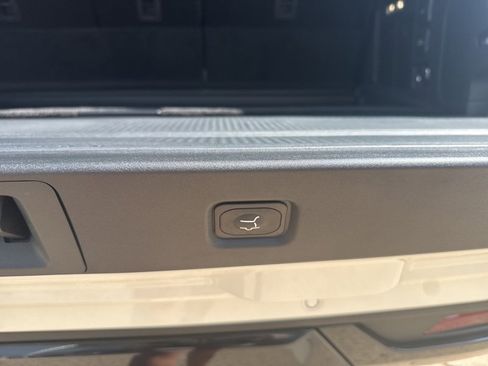 New 2025 Ford Expedition Tremor image 16