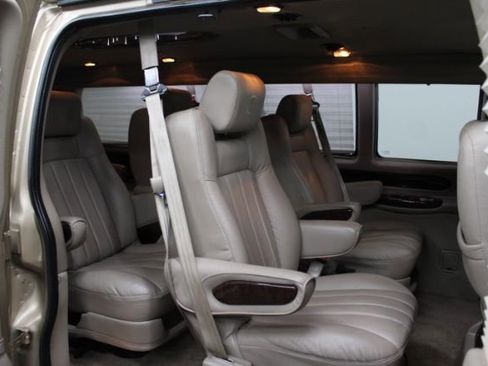 Used 2012 GMC Savana 2500 Extended image 29