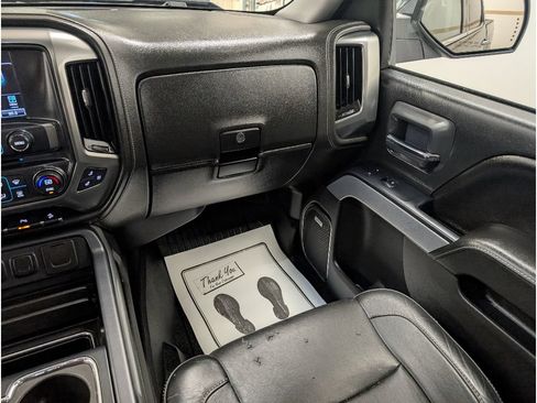 Used 2016 Chevrolet Silverado 1500 LTZ Z71 w/ LTZ Plus Package AWD/4WD image 11