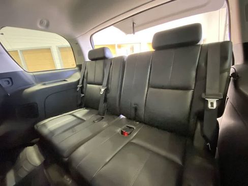 Used 2009 GMC Yukon SLT image 25