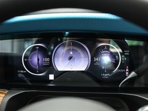 New 2025 Rolls-Royce Ghost image 32