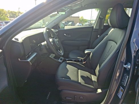 Used 2026 Hyundai Kona SEL Premium AWD/4WD image 13