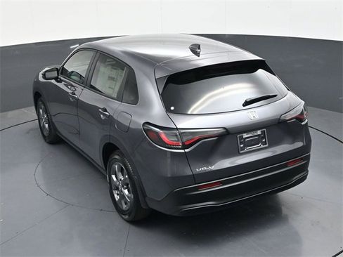 New 2026 Honda HR-V LX image 18