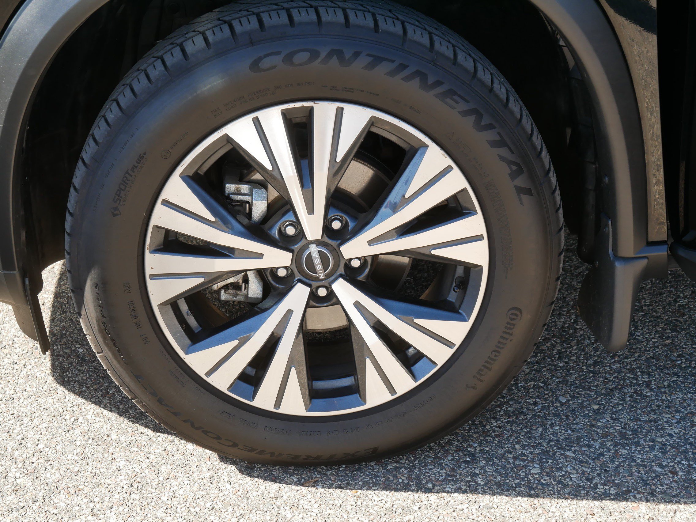 Certified 2023 Nissan Rogue SV w/ SV Premium B Package AWD/4WD image 15