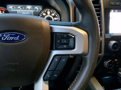 Used 2019 Ford F150 King Ranch w/ Equipment Group 601A Luxury AWD/4WD image 24