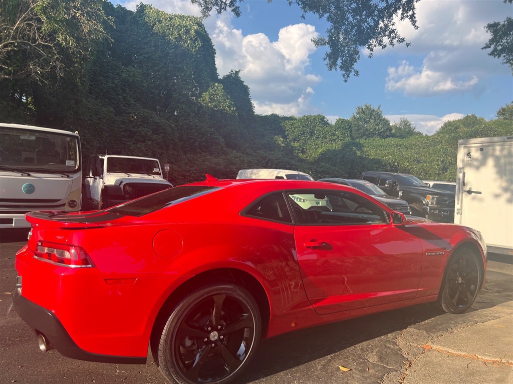 Used 2015 Chevrolet Camaro LT w/ RS Package RWD image 4