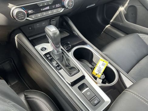 Certified 2024 Nissan Altima 2.5 SL image 21