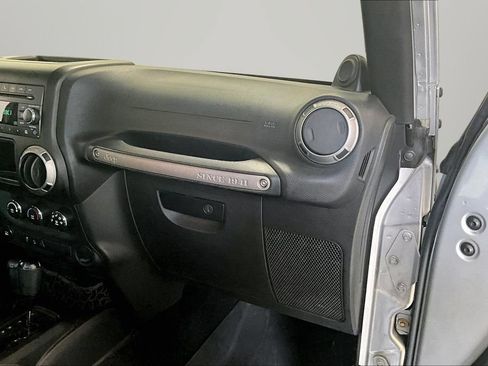 Used 2011 Jeep Wrangler Sport AWD/4WD image 23
