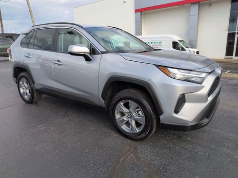 Certified 2025 Toyota RAV4 XLE AWD/4WD image 7