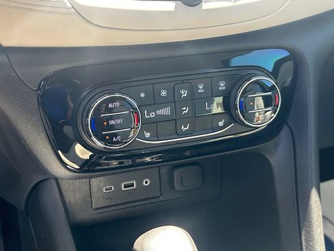 Used 2023 Buick Encore GX Select FWD image 22