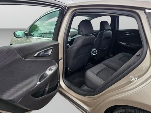 Used 2023 Chevrolet Malibu LT FWD image 22