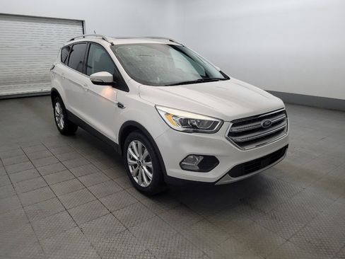 Used 2017 Ford Escape Titanium FWD image 13