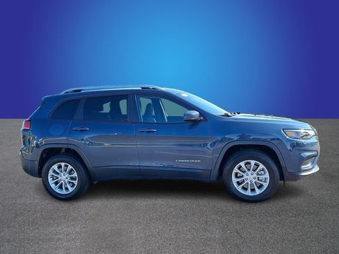 Used 2020 Jeep Cherokee Latitude AWD/4WD image 3